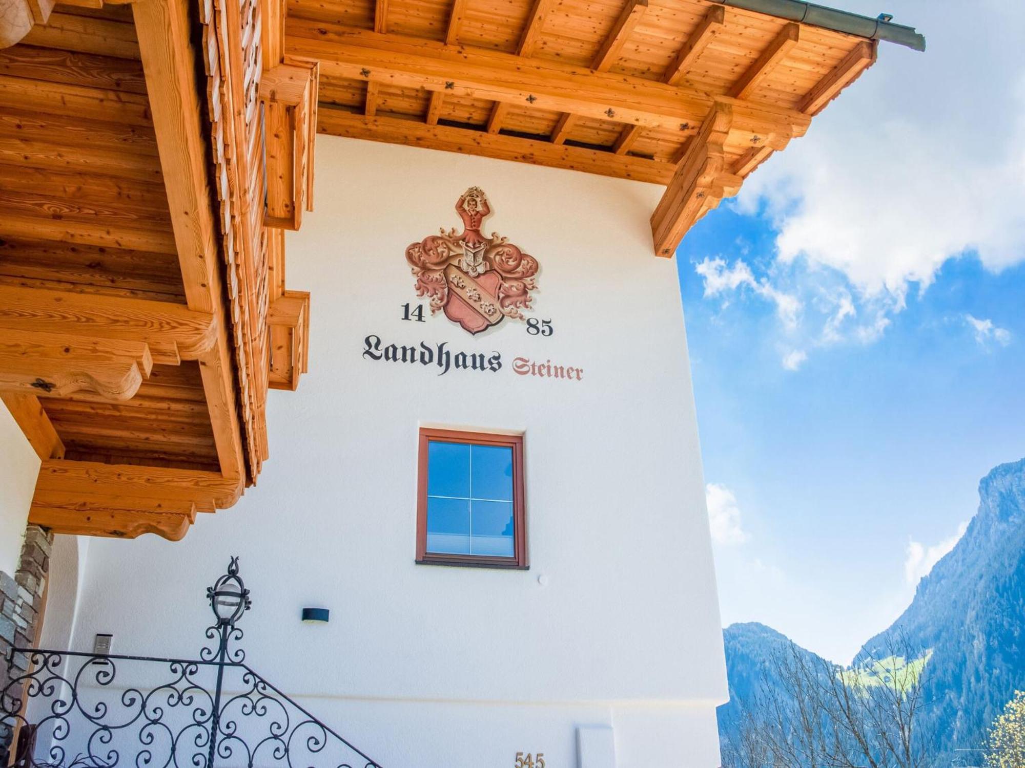 Apartment With Panoramic View Ramsau im Zillertal Bagian luar foto