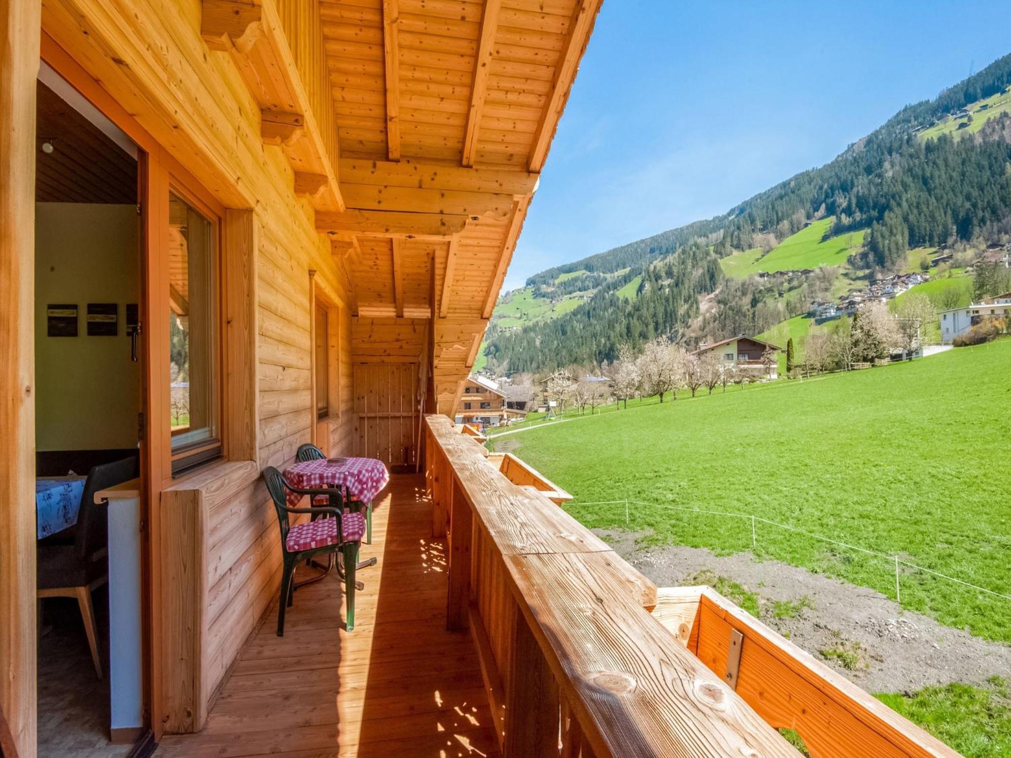 Apartment With Panoramic View Ramsau im Zillertal Bagian luar foto