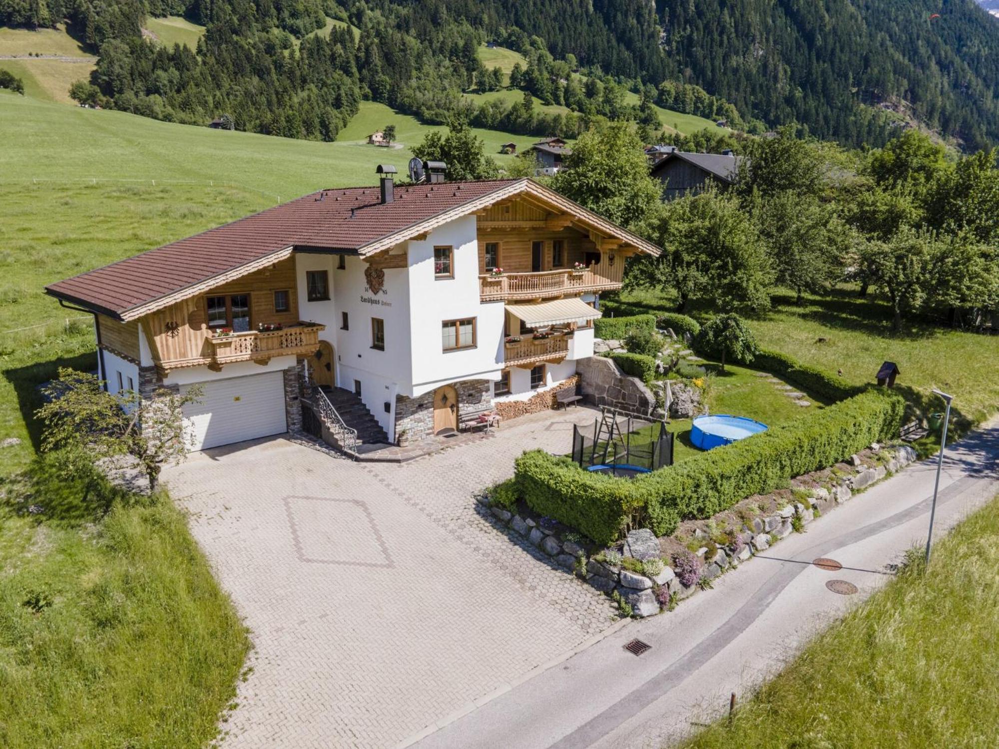 Apartment With Panoramic View Ramsau im Zillertal Bagian luar foto