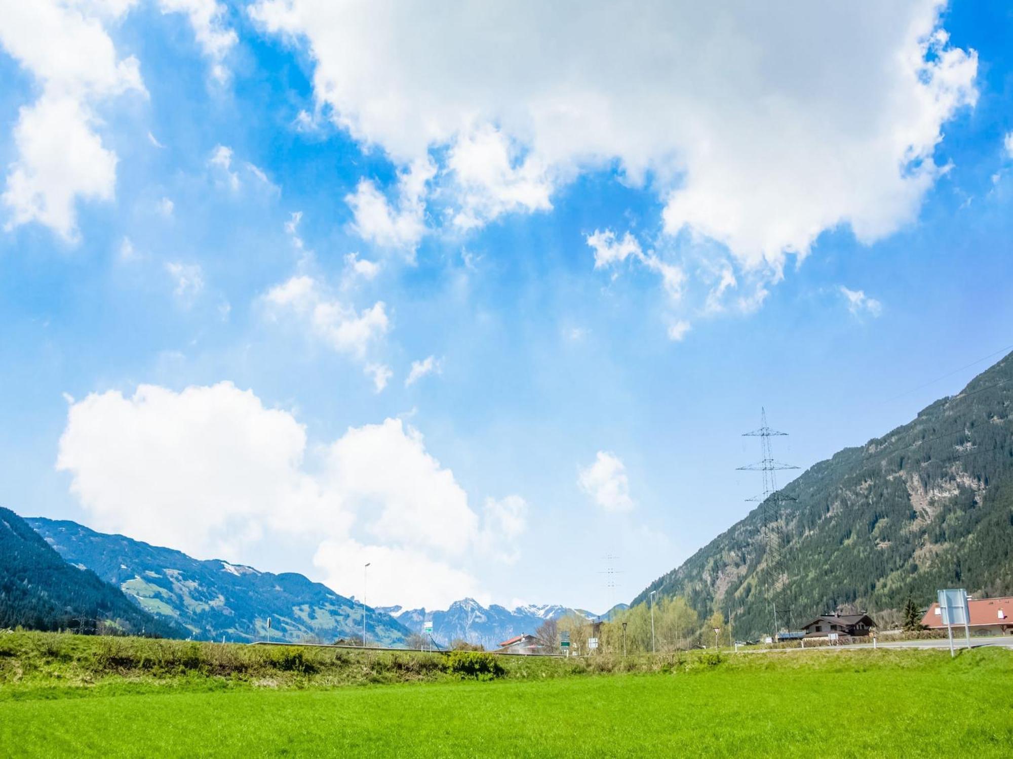 Apartment With Panoramic View Ramsau im Zillertal Bagian luar foto