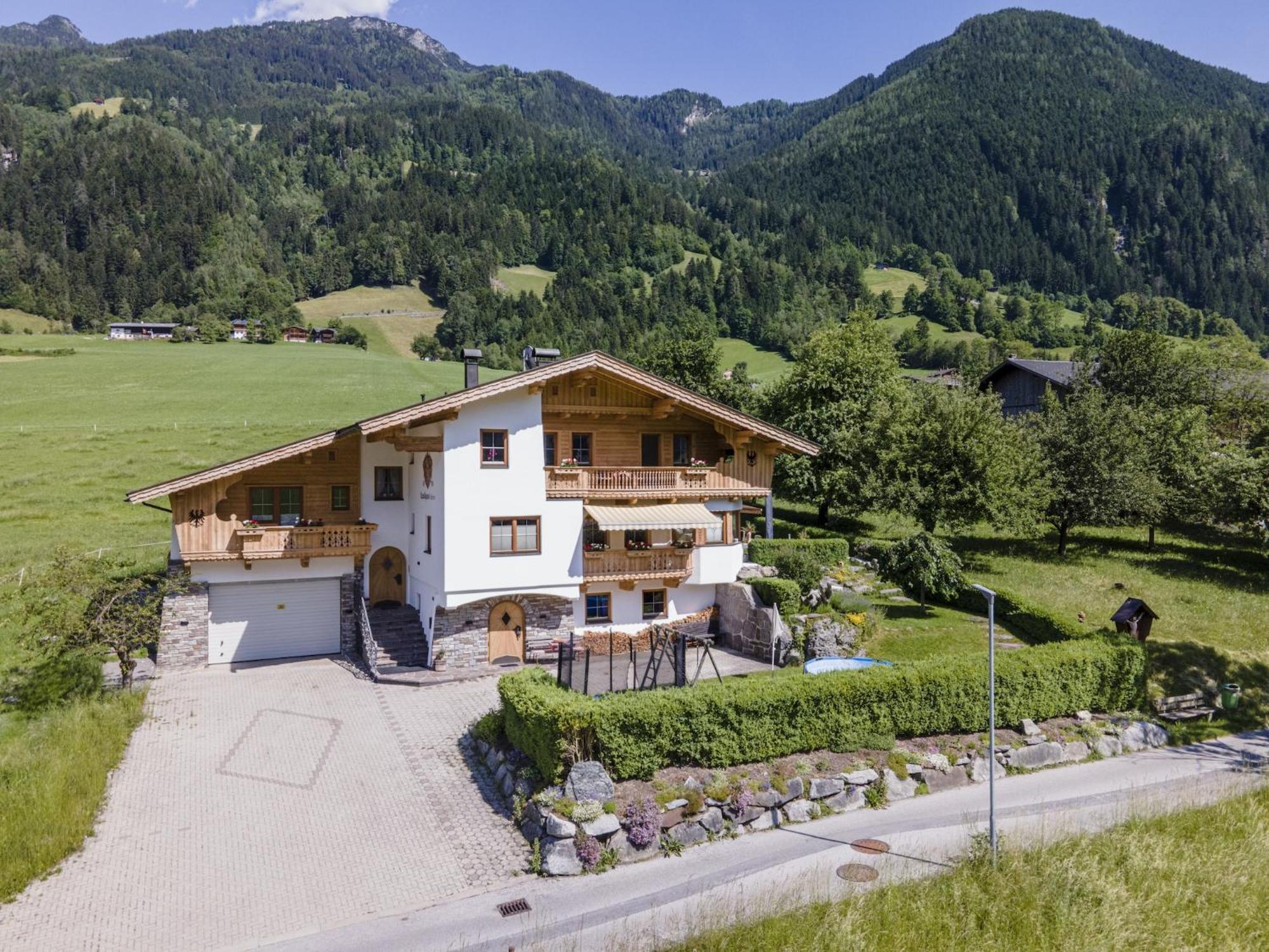 Apartment With Panoramic View Ramsau im Zillertal Bagian luar foto